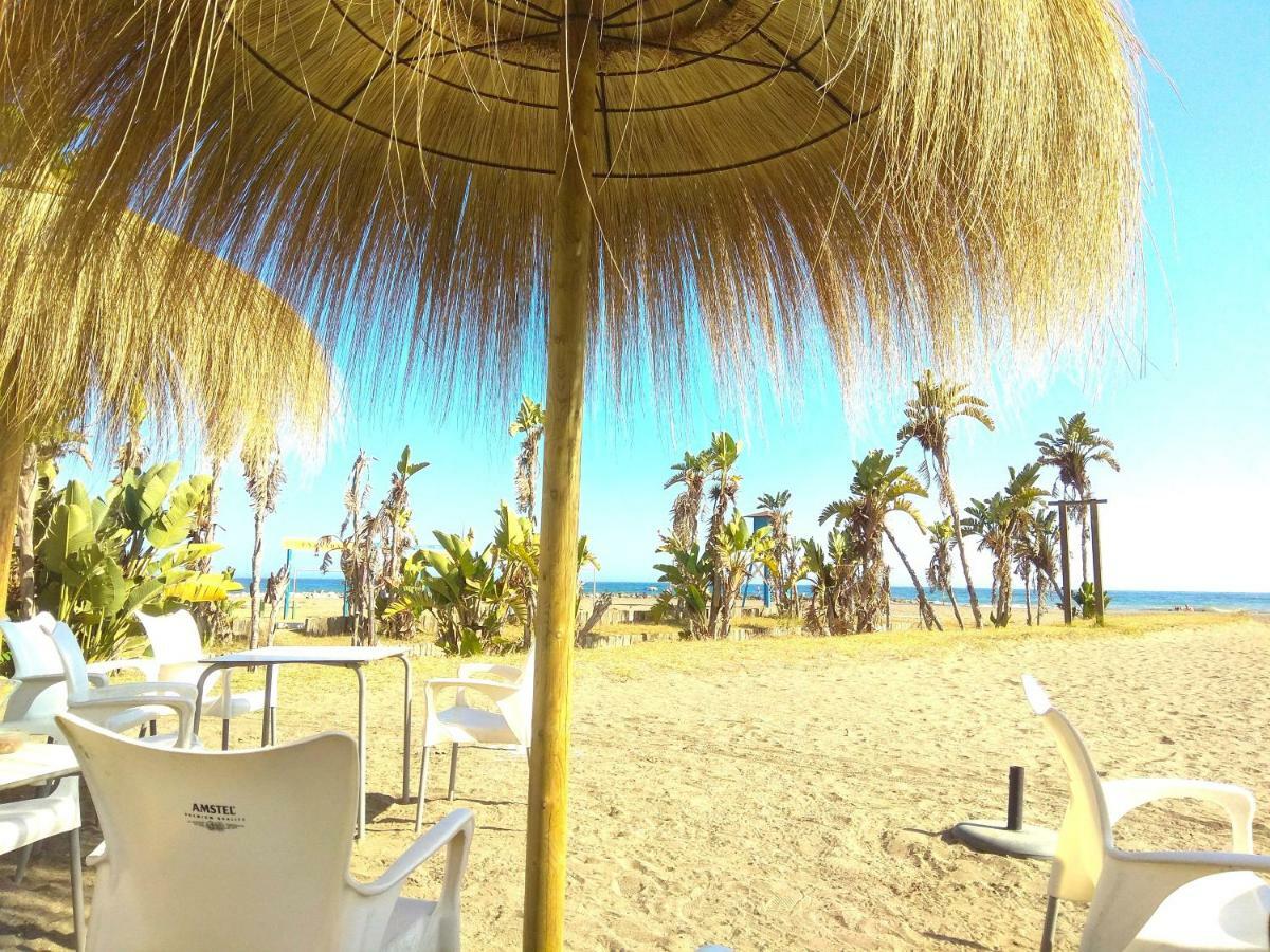 Playa La Cala In Front Of The Beach Free Parking Daire Málaga Dış mekan fotoğraf